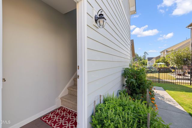 1005 Woodland Grove Way, Wake Forest, NC 27587
