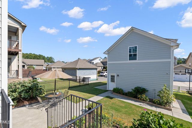 1005 Woodland Grove Way, Wake Forest, NC 27587