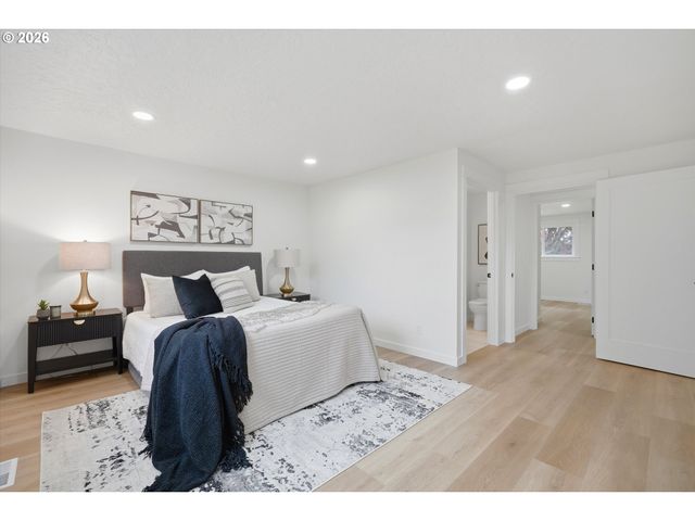 22100 Sw AUGUSTA Ln, Hillsboro, OR 97123