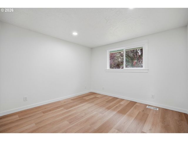22100 Sw AUGUSTA Ln, Hillsboro, OR 97123