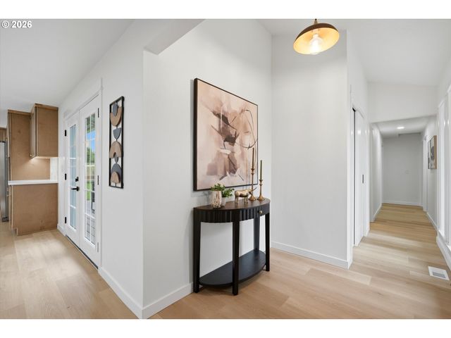 22100 Sw AUGUSTA Ln, Hillsboro, OR 97123