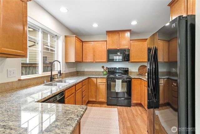 9926 2nd Place NE, Lake Stevens, WA 98258