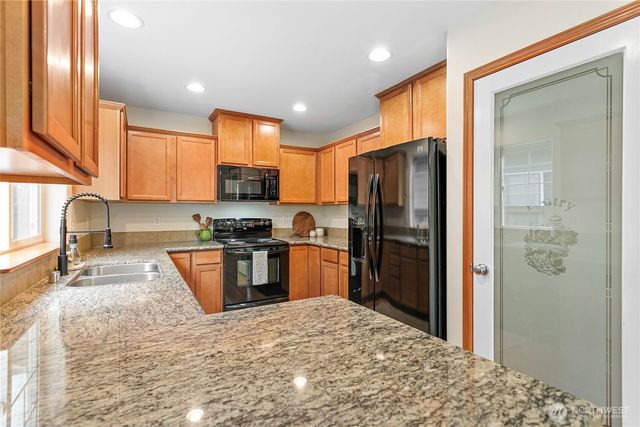 9926 2nd Place NE, Lake Stevens, WA 98258