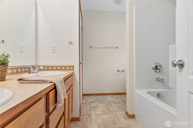 9926 2nd Place NE, Lake Stevens, WA 98258