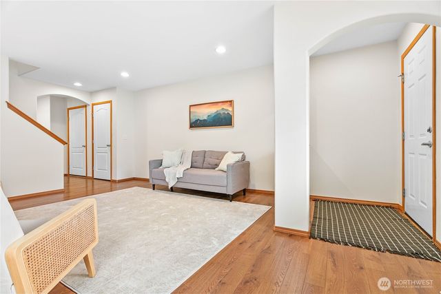 9926 2nd Place NE, Lake Stevens, WA 98258