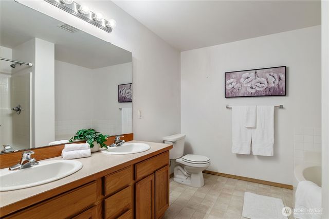 191 E Dalby Road, Union, WA 98592