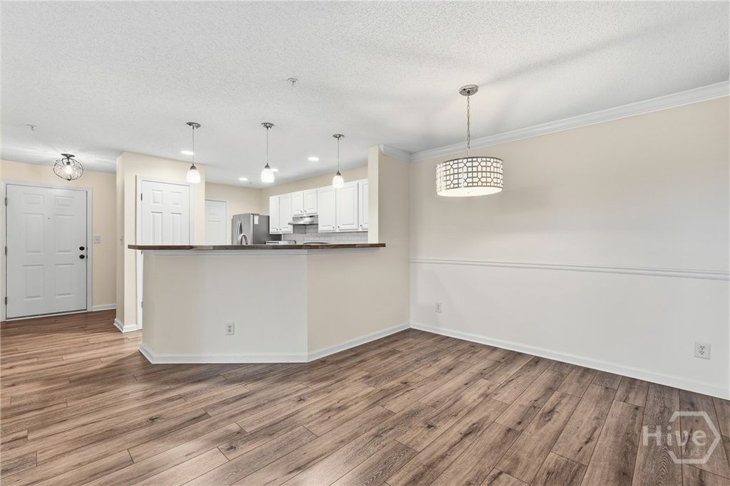 Image 11 of property listing at 3302 Walden Park Drive, Savannah, GA 31410