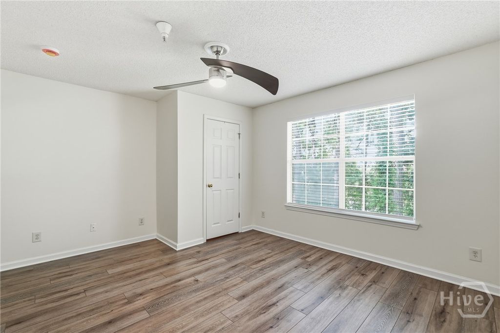 Image 20 of property listing at 3302 Walden Park Drive, Savannah, GA 31410