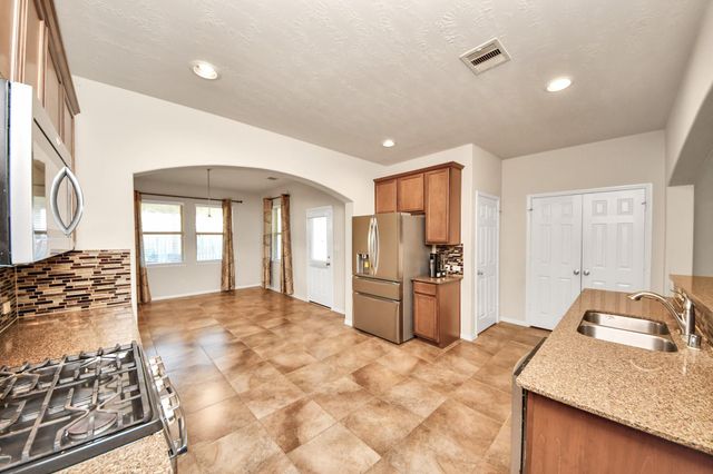 2015 Palmonari Drive, Houston, TX 77049