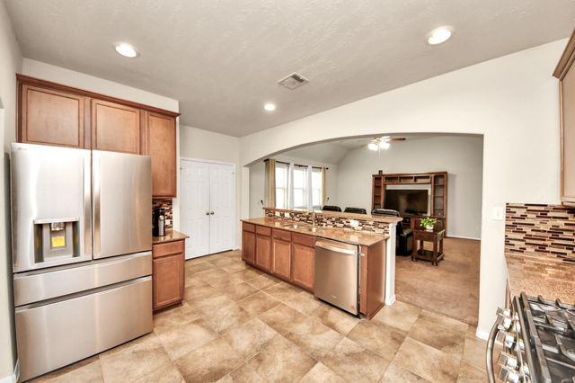 2015 Palmonari Drive, Houston, TX 77049