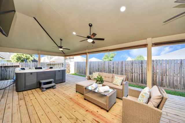 2015 Palmonari Drive, Houston, TX 77049