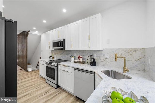 2243 DICKINSON ST, Philadelphia, PA 19146