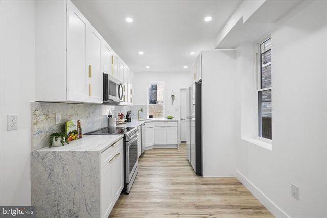 2243 DICKINSON ST, Philadelphia, PA 19146