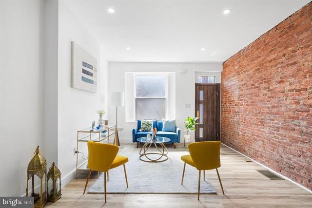 2243 DICKINSON ST, Philadelphia, PA 19146