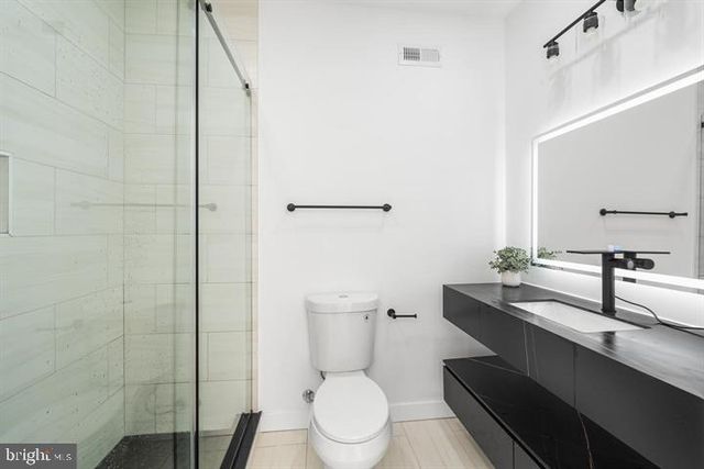 2243 DICKINSON ST, Philadelphia, PA 19146