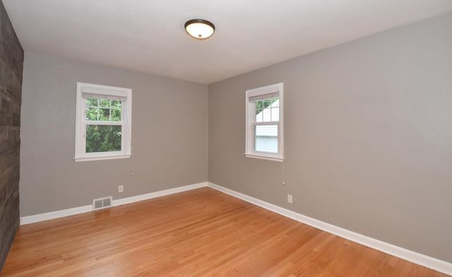 508 N 67th STREET, Wauwatosa, WI 53213
