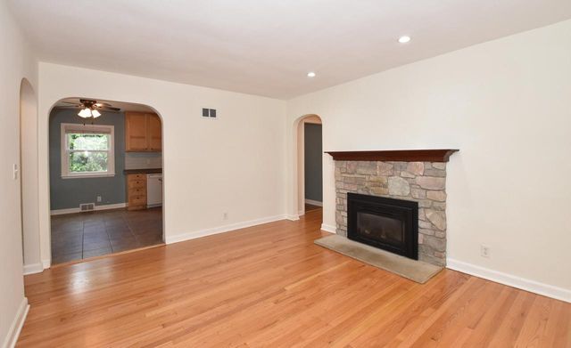 508 N 67th STREET, Wauwatosa, WI 53213