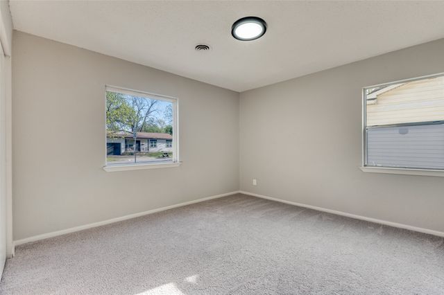 2320 Muret Street, Irving, TX 75062