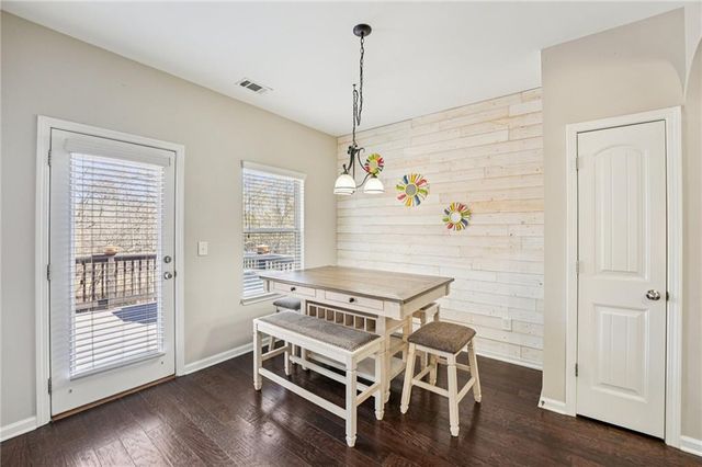 5815 Crest Oak Way, Cumming, GA 30028