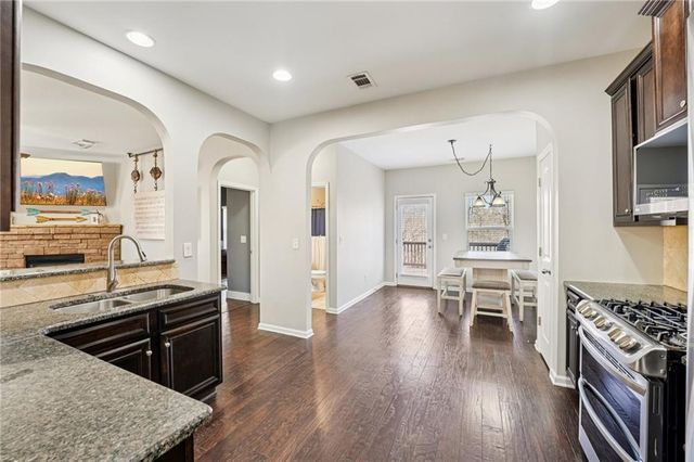 5815 Crest Oak Way, Cumming, GA 30028