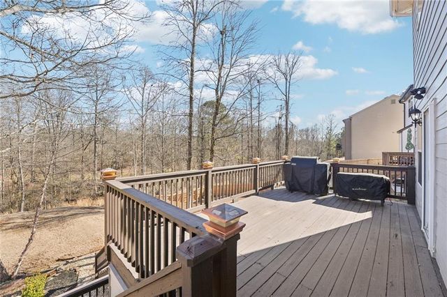 5815 Crest Oak Way, Cumming, GA 30028