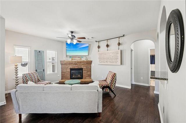 5815 Crest Oak Way, Cumming, GA 30028