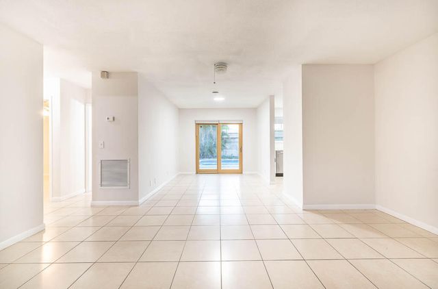 1302 S Congress Avenue, Delray Beach, FL 33445
