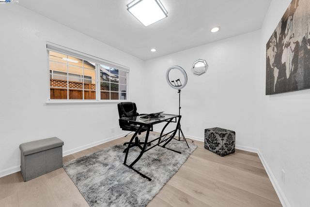 1532 Kooser Rd, San Jose, CA 95118