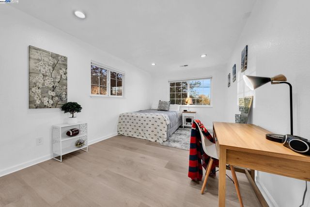 1532 Kooser Rd, San Jose, CA 95118