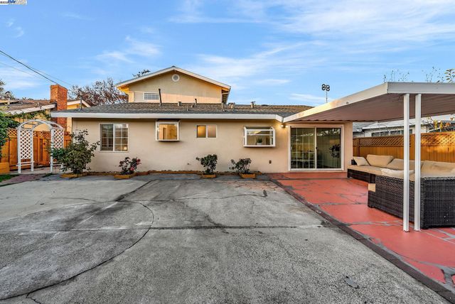 1532 Kooser Rd, San Jose, CA 95118