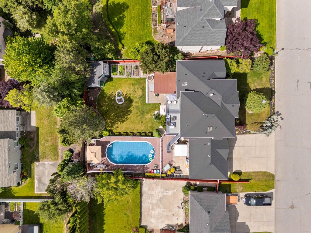 1805 S Limerick Dr, Spokane Valley, WA 99037 photo 4