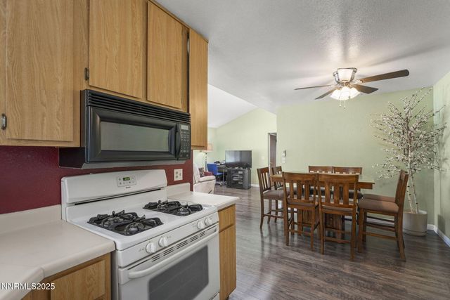 2407 Sunny Slope Drive APT 1, Sparks, NV 89434