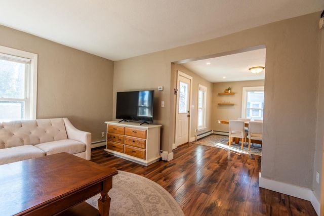 522 6th Street W, Hastings, MN 55033