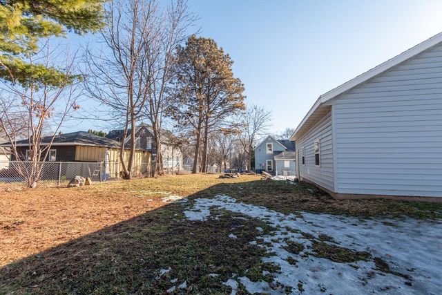 522 6th Street W, Hastings, MN 55033