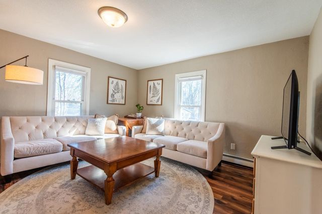 522 6th Street W, Hastings, MN 55033