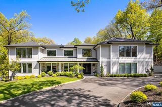 315 Freemans Lane, Franklin Lakes, NJ 07417