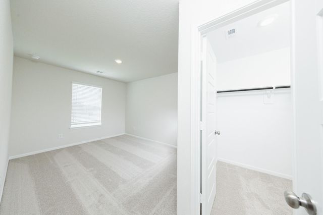 2106 Creole Creek Lane, Houston, TX 77090