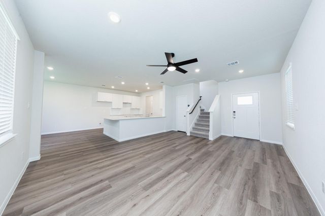 2106 Creole Creek Lane, Houston, TX 77090