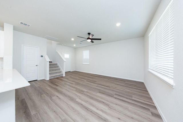2106 Creole Creek Lane, Houston, TX 77090