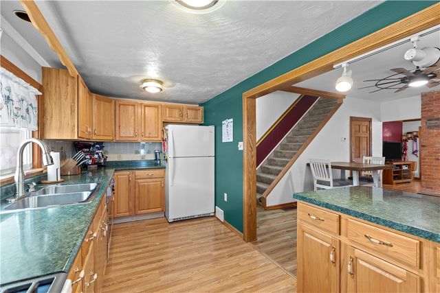 805 Kentucky St, Brackenridge, PA 15014