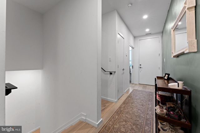 312 POPLAR ST, Philadelphia, PA 19123