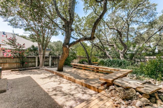 3715 CASTLE CREST ST, San Antonio, TX 78230