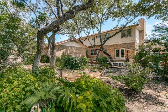 3715 CASTLE CREST ST, San Antonio, TX 78230