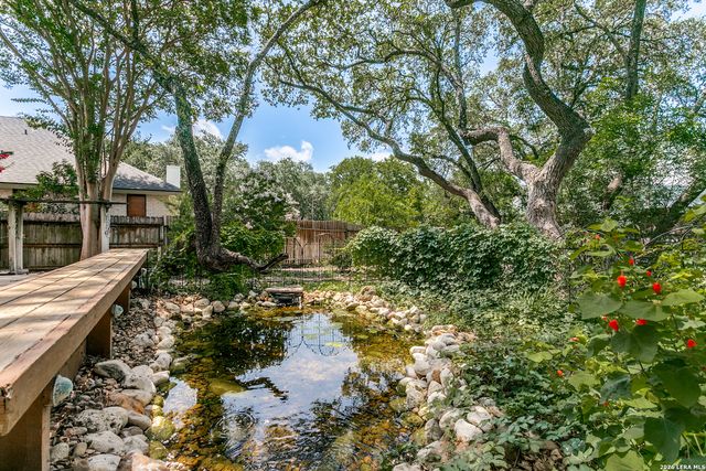 3715 CASTLE CREST ST, San Antonio, TX 78230