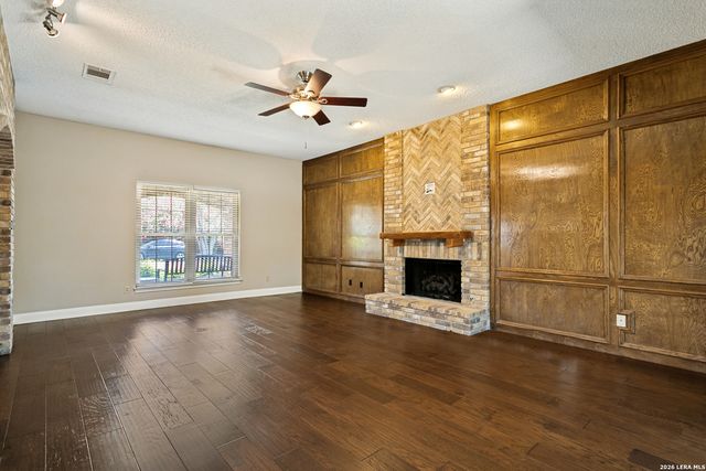 3715 CASTLE CREST ST, San Antonio, TX 78230