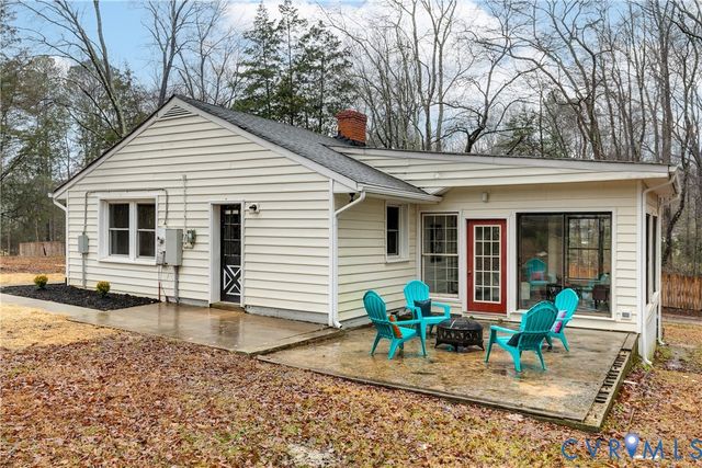 763 Oak Spring Ln, Manakin Sabot, VA 23103