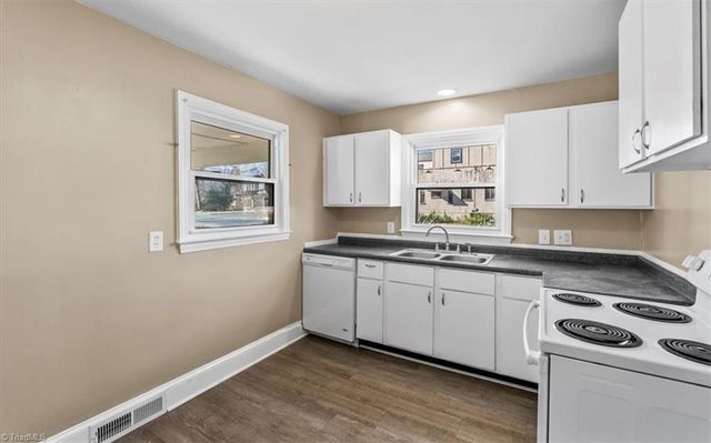 311 Kensington Road, Greensboro, NC 27403
