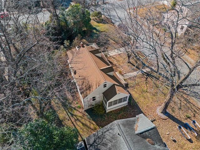 311 Kensington Road, Greensboro, NC 27403