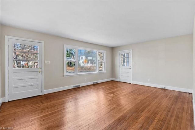 311 Kensington Road, Greensboro, NC 27403