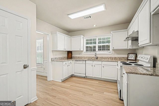 492 Mimosa Grove Crossing, Tucker, GA 30084